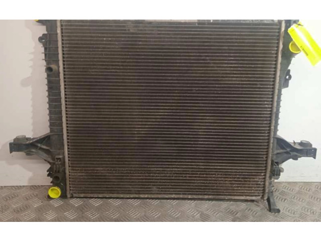 Рулевая рейка Радиатор охлаждающей жидкости 30723877, 880573N Volvo XC90 2003 - 2006 года