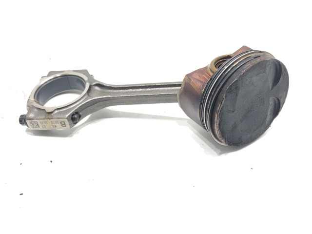  Поршень с шатуном  G4LF  KIA Rio  