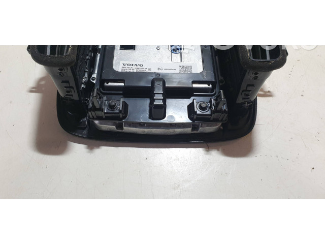 Дисплей    31682852AA, 31682851A   Volvo XC40