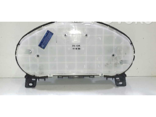 Панель приборов 13349547 Opel Meriva B