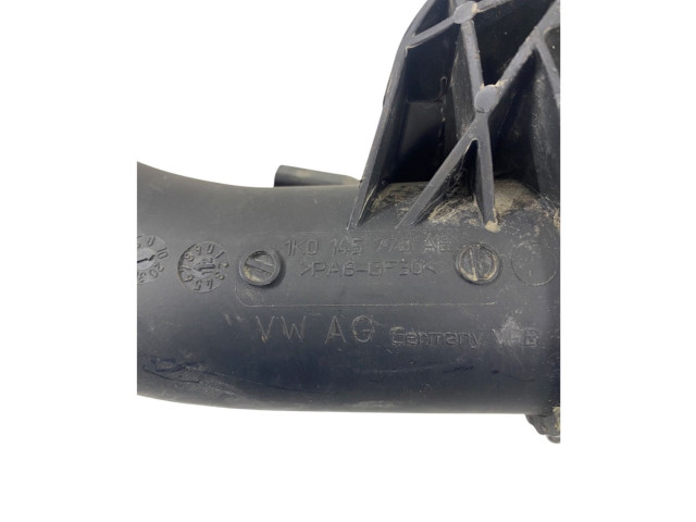 Интеркулер 1K0145770AE Volkswagen Golf VI