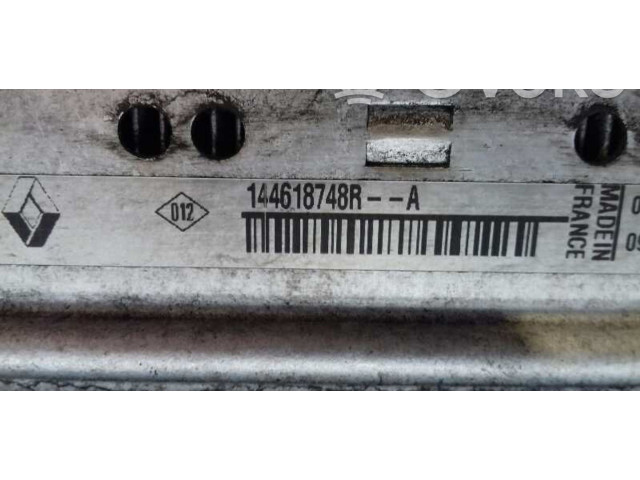 Интеркулер  14618748R   Renault Clio III 