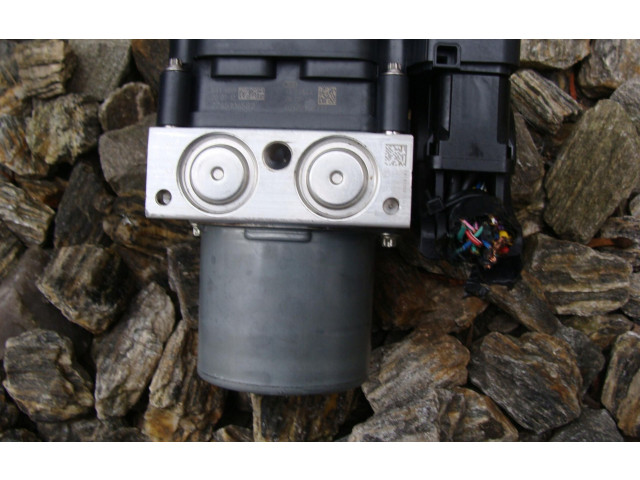 Блок АБС 27536SJ100   Subaru  Forester SK  2018 -  года