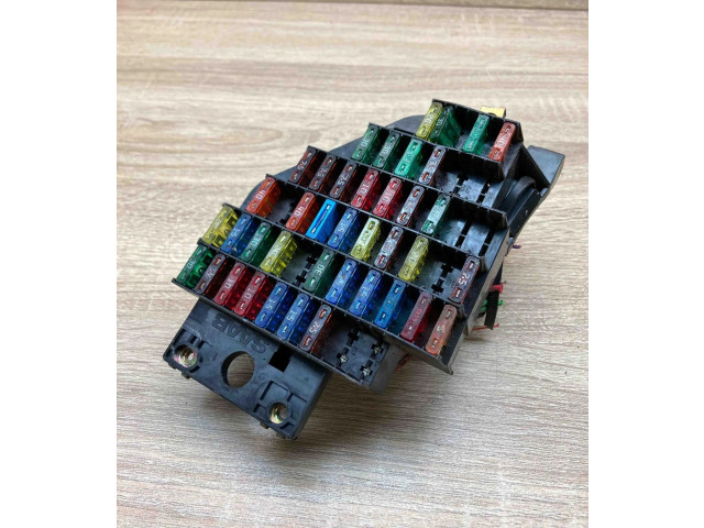 Дисплей 4736930, 4200572 Saab 9-5