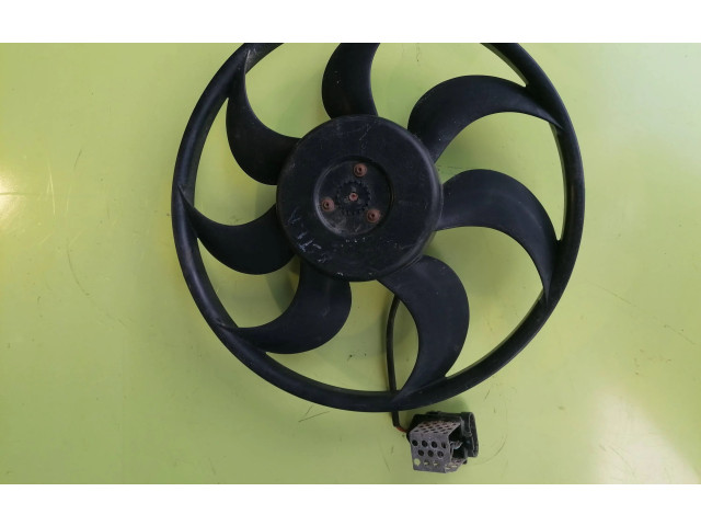 Электрический вентилятор радиаторов 13205947, 0130303314 Opel Astra H 2007