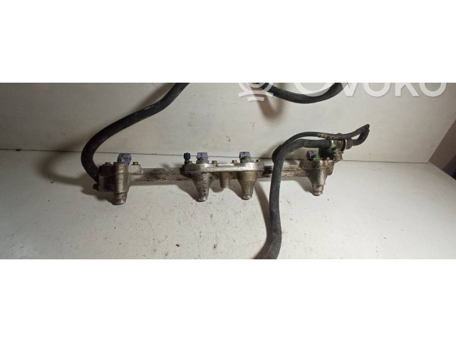 Топливная рампа 95WF9D280BA Ford Galaxy для двигателя -