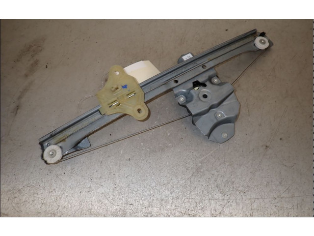 Шатун D4FD740 807205569R    Renault Clio IV  