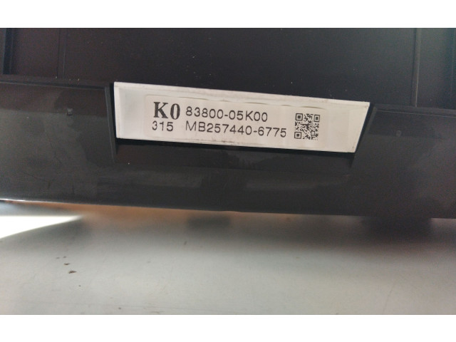 Přístrojová deska  Toyota Avensis T270 2014 8380005K00  