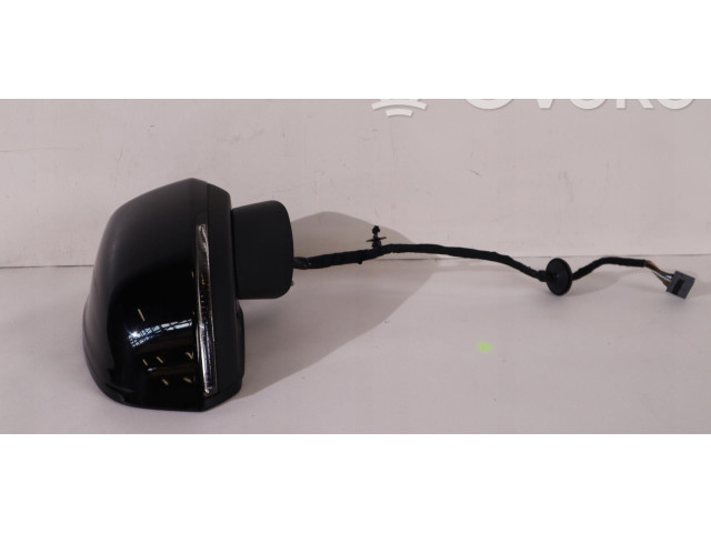 Зеркало электрическое        Volvo XC40   -  года   