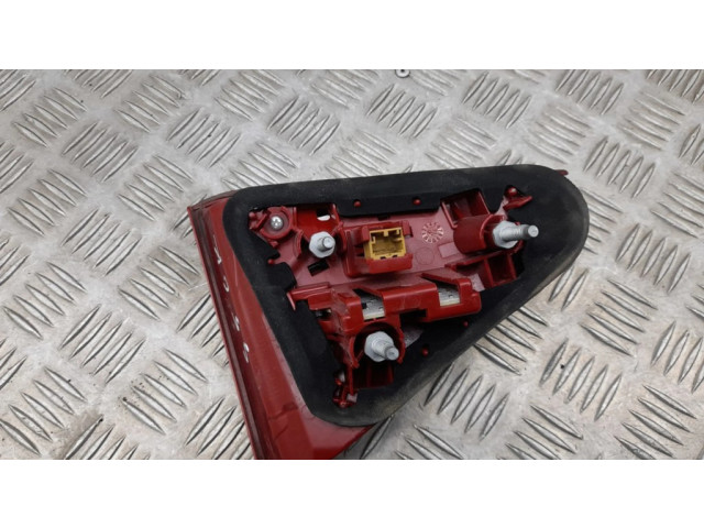 Задний фонарь левый сзади 8T0945093D Audi S5 Facelift 2013- года