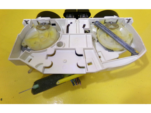 Блок управления климат-контролем 1C0820045D, 662943L07   Volkswagen New Beetle