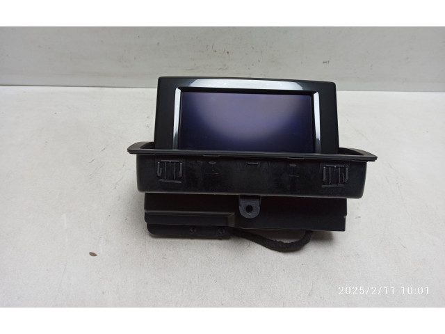 Дисплей 8U0857273B Audi Q3 8U