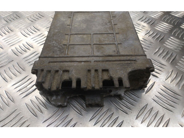 Řídící jednotka 028906021EF Audi A4 S4 B5 8D 1997