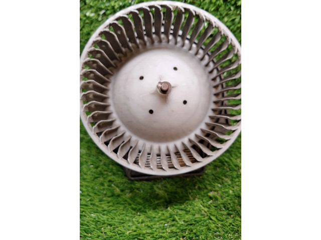 Вентилятор печки       Subaru Forester SG