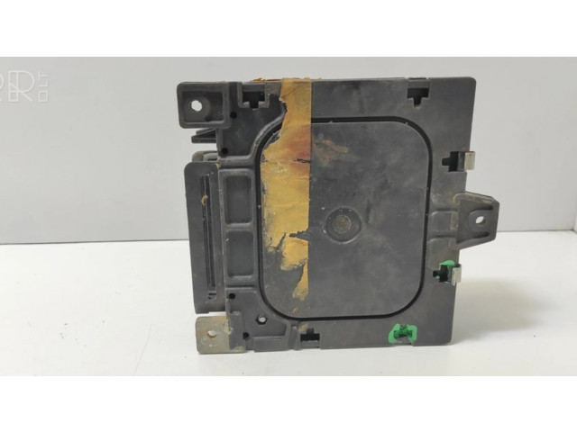 Řídící jednotka 90144512 Opel Rekord E2 1986