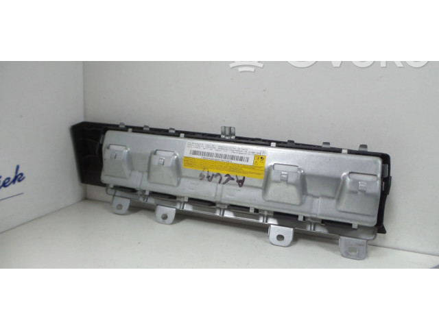 Подушка безопасности для колен A1768600402   Mercedes-Benz A W176