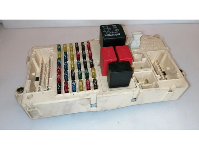 Pojistková skříňka 46558758 Alfa Romeo 147 2002