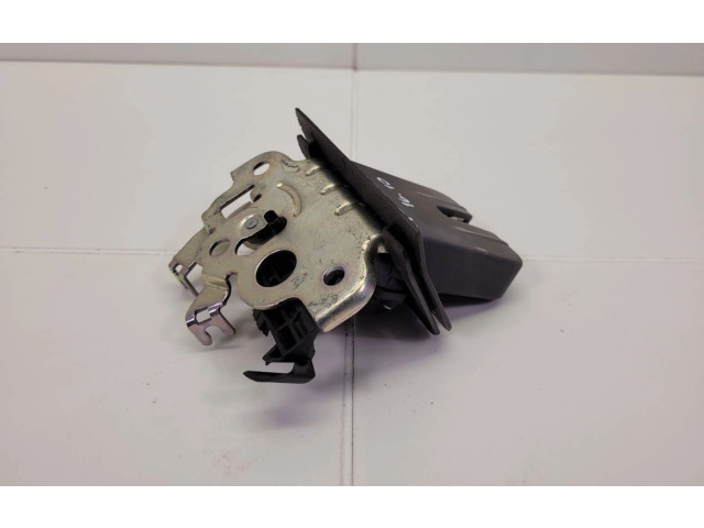 Zámek zadních dveří 8R0.827.505.A Audi A3 S3 8V 2018