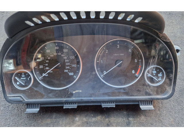 Přístrojová deska  BMW 5 F10 F11 2012 1850272, 40785551  