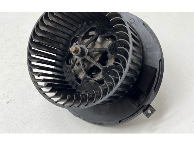 Вентилятор печки 87034, 195003 Volkswagen Caddy