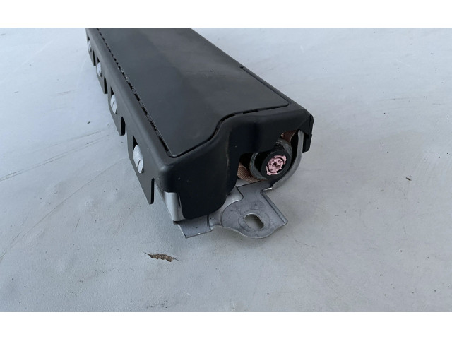 Подушка безопасности для колен 84081261, 84000618   Chevrolet Camaro