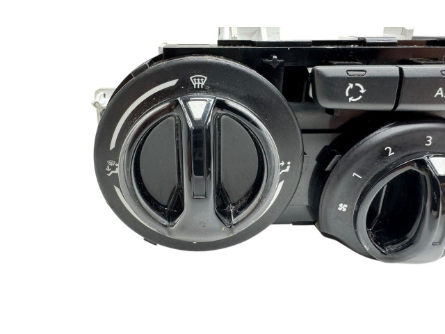 Блок управления климат-контролем 96722483ZD, E1063173   Peugeot 2008 I