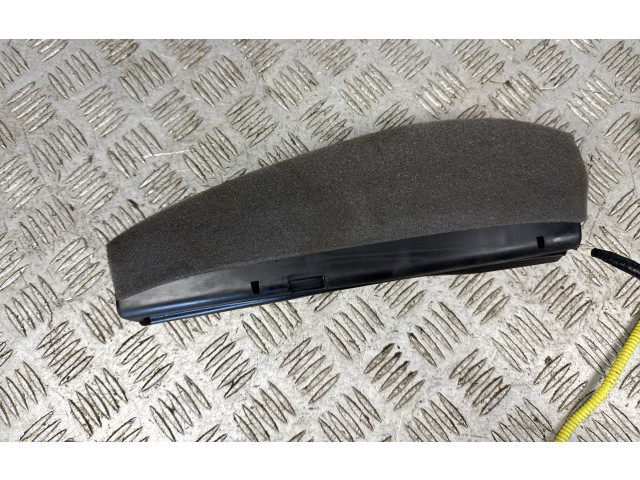 Подушка безопасности в сиденье    Subaru Outback