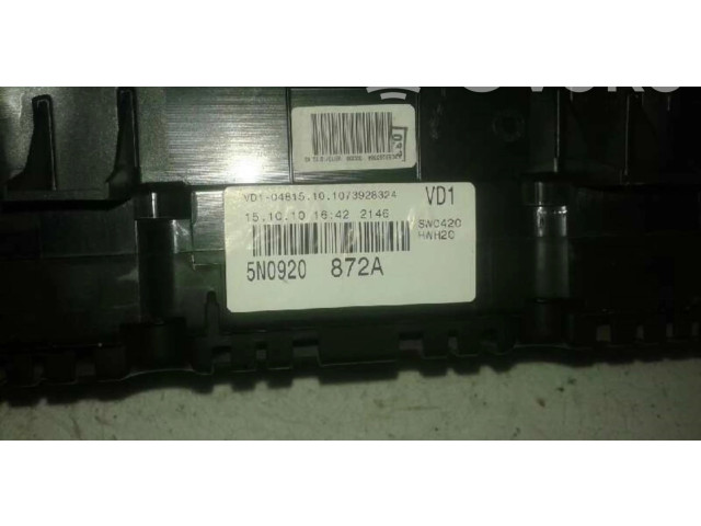 Přístrojová deska  Volkswagen Tiguan 2010   