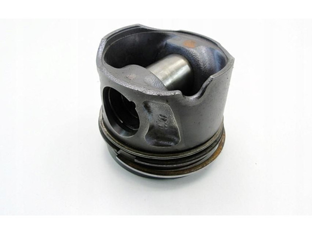 Поршень 8375 Maserati Ghibli