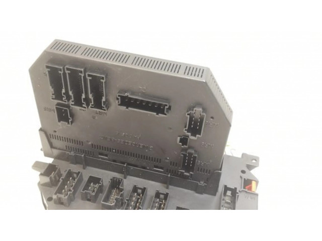 Блок предохранителей