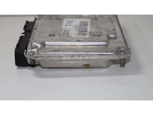 Блок управления двигателя 4B0907401AB, 28RTE000   Audi A6 S6 C5 4B