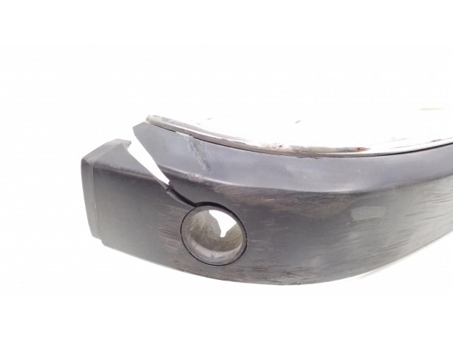 Отделочная ленточка заднего бампера