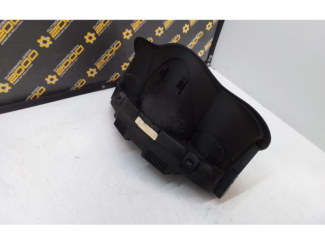 Přístrojová deska Mercedes-Benz C W203