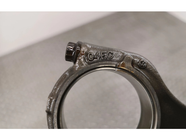 Píst 04EC Audi A1 CPTA