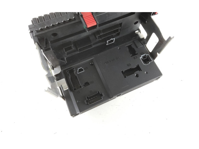 Pojistková skříňka A2215403050, A2215450801 Mercede-Benz S W221 2006