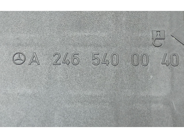 Блок предохранителей  A2465451340, A2465400040   Mercedes-Benz A W176    