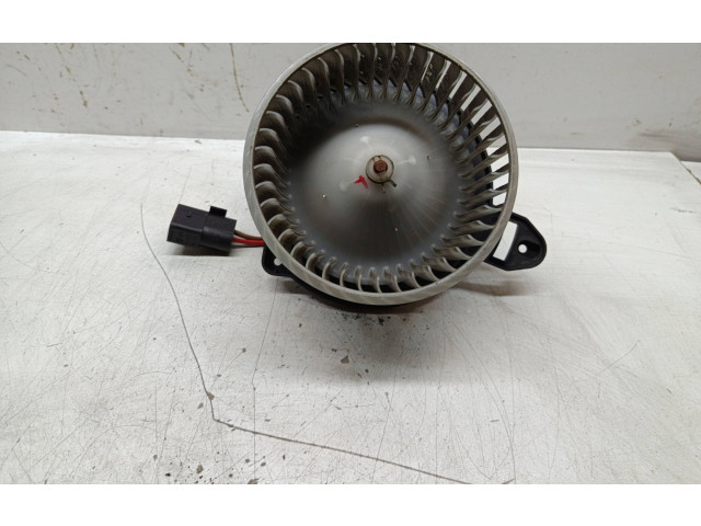 Вентилятор печки    4B1820021B   Audi A6 S6 C5 4B