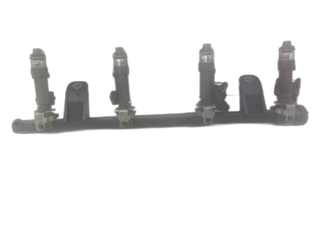 Комплект форсунок 8200227124, 8200227124    Dacia Sandero   