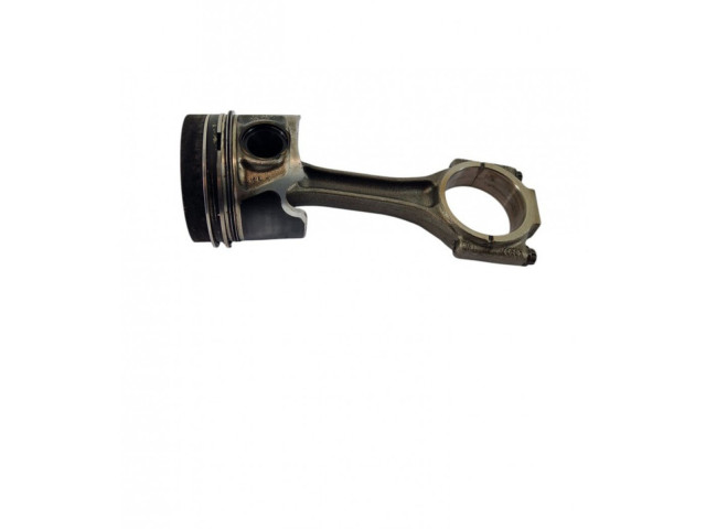  Поршень CFGC 038J, CFGC  Audi Q3 8U  