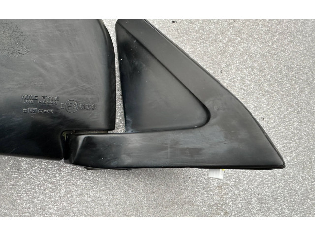 Zpětné zrcátko Mitsubishi Pajero 1995 MB696596