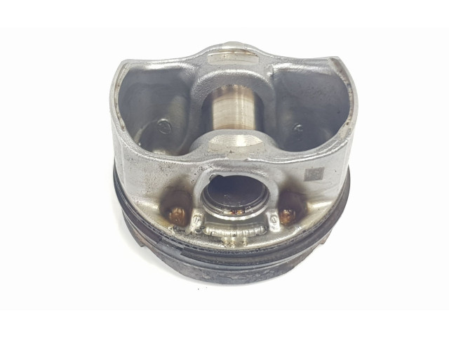  Поршень с шатуном  8678931, 11258678931  Mini One - Cooper F56 F55  