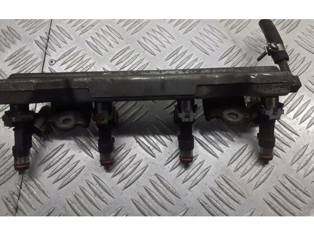 Vstřikovací lišta Nissan Note (E11)