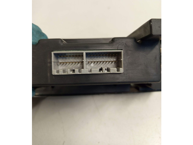 Блок управления климат-контролем 6870009020 SsangYong Kyron