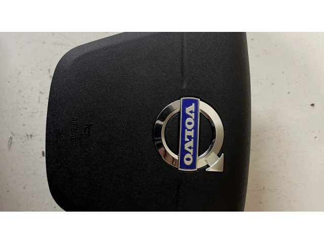 Подушка безопасности водителя P31332614, T176C2229602178 Volvo V40