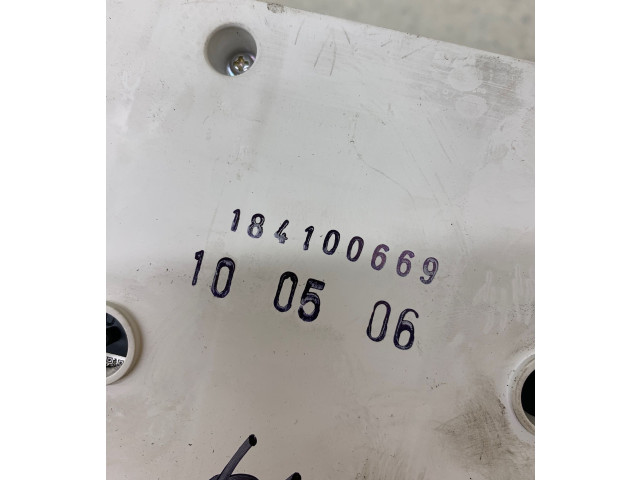 Панель приборов 30746102, 8602885 Volvo S60