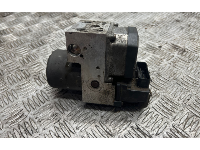 Блок АБС 7D0614111B Volkswagen Transporter - Caravelle T4 1991 - 2003 года