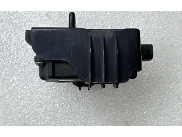 Блок управления 102014700A, S0010   Tesla Model S