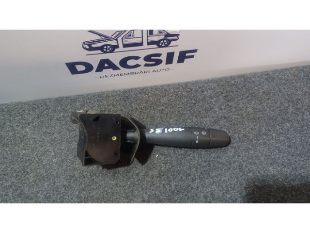 Ручка стеклоочистителей Dacia Logan I