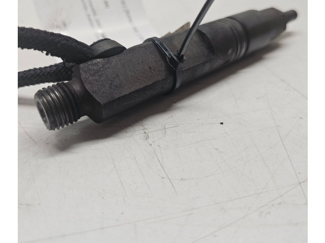 Форсунка 074130201Q    Volvo V70   