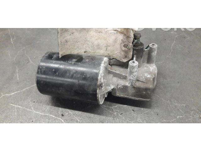 Моторчик дворников Saab 900